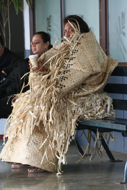 Candidat n°22 Photo B Costume du dimanche ÃŽle de Tongatapu royaume des Tongas.JPG