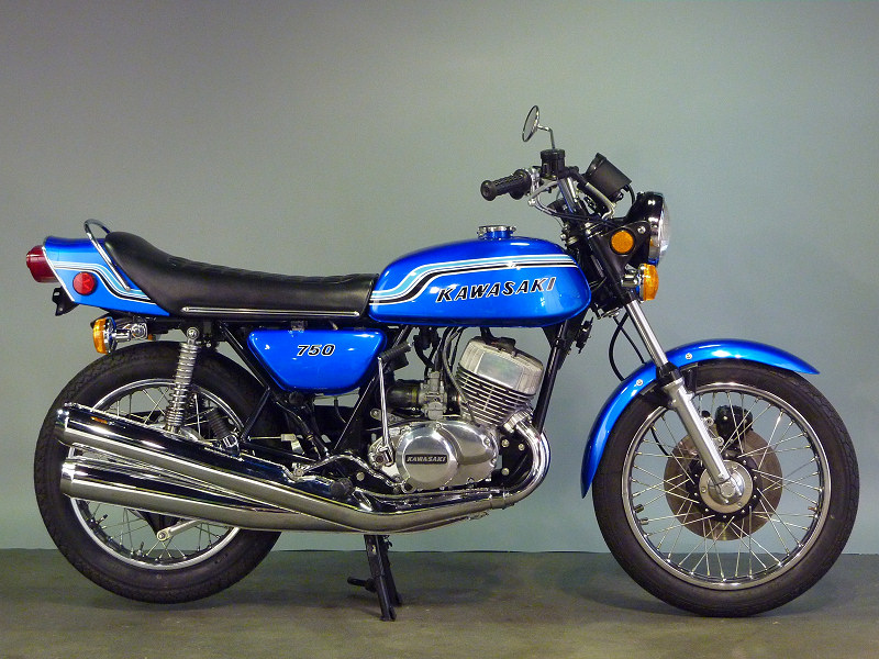 KAWASAKI 750 H2.JPG