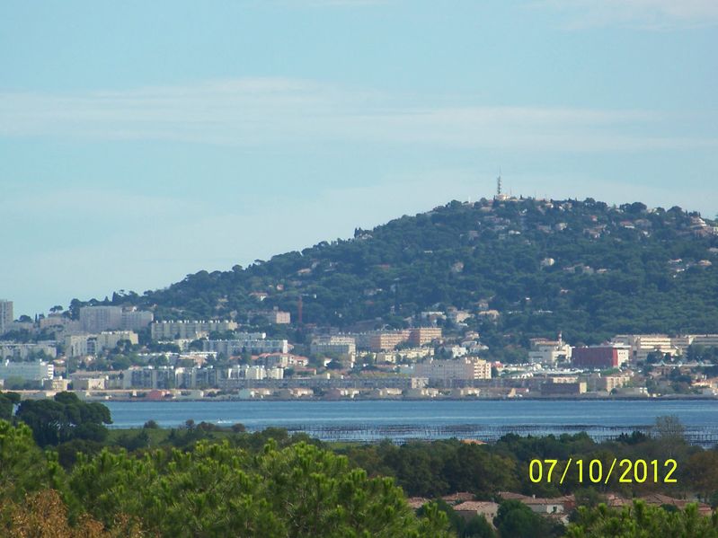 en bonus la vue sur Sete depuis la terrasse...