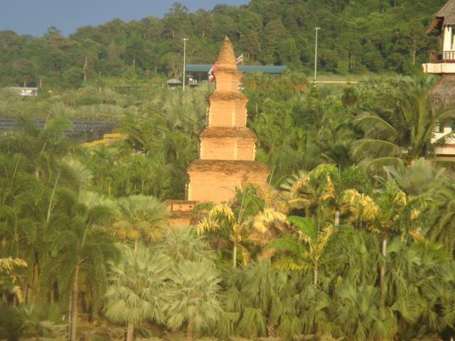 nong nooch 184.jpg
