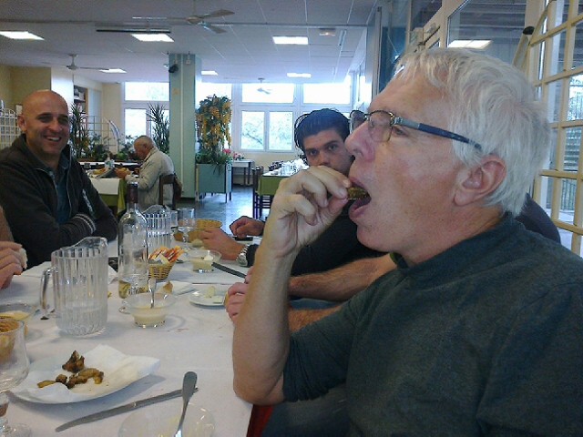 Michel Ferry qui n'en ai pas à son premier repas de la sorte