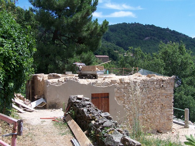 100_2243 (Copier).jpg