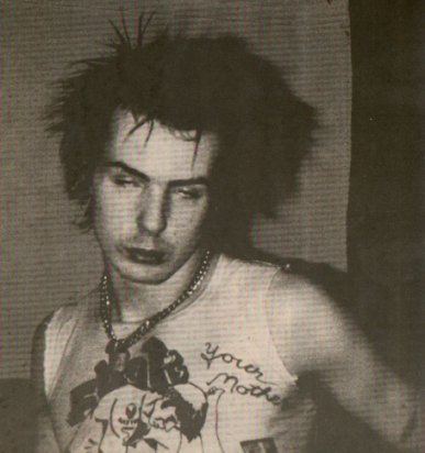 Sid-sid-vicious-1970308-375-577.jpg