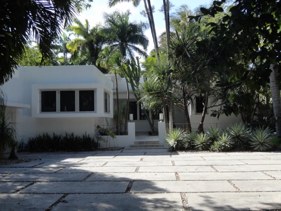DSC03839 (550x413).jpg