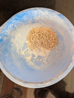 pollen rupicola.jpg