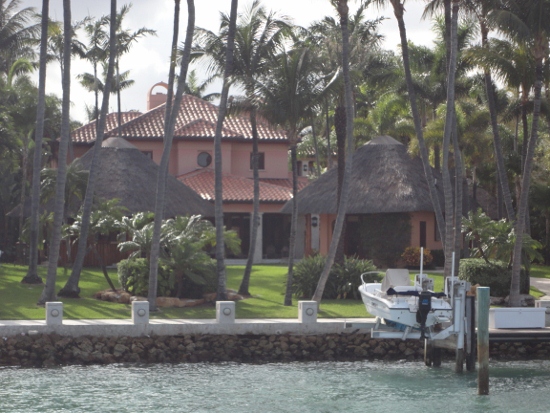 DSC02048 (550x413).jpg